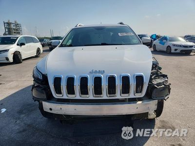 Piąte zdjęcie samochodu w środku: 2017 JEEP CHEROKEE LATITUDE VIN:1C4PJMCB9HW591244 - miniatura