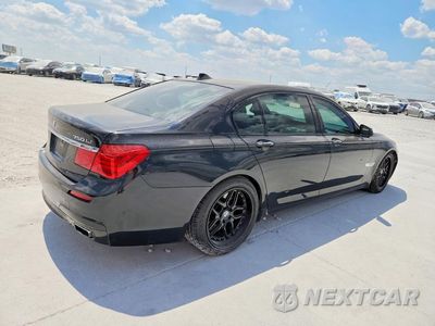 Trzecie zdjęcie samochodu z tyłu: 2012 BMW 750 LI VIN:WBAKB8C50CDX20739 - miniatura