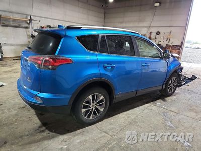 Trzecie zdjęcie samochodu z tyłu: 2018 TOYOTA RAV4 HYBRID XLE VIN:JTMRJREV4JD182440 - miniatura