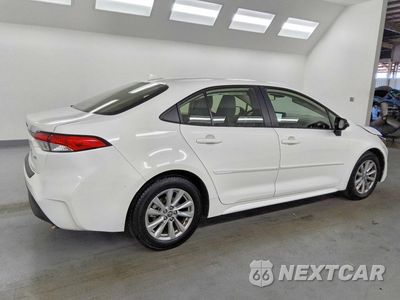Trzecie zdjęcie samochodu z tyłu: 2026 TOYOTA COROLLA LE VIN:JTDB4MEE3T3042481 - miniatura