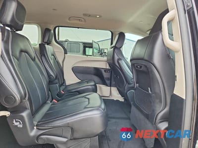 Zdjęcie 11 z 13 samochodu: 2024 CHRYSLER PACIFICA TOURING L VIN:2C4RC1BG3RR179880 - miniatura