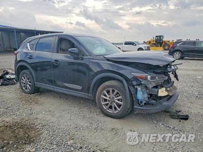 Czwarte zdjęcie samochodu z boku: 2022 MAZDA CX-5 SELECT VIN:JM3KFBBM3N0547071 - miniatura