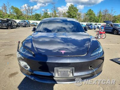 Piąte zdjęcie samochodu w środku: 2024 TESLA MODEL 3 VIN:5YJ3E1EA6RF761927 - miniatura