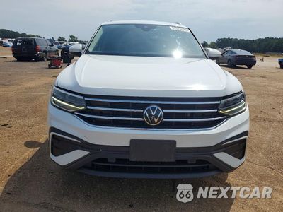 Piąte zdjęcie samochodu w środku: 2022 VOLKSWAGEN TIGUAN SE VIN:3VV3B7AX5NM080445 - miniatura