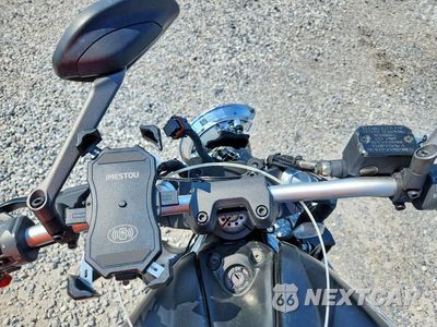 Zdjęcie 7 z 9 samochodu: 2015 DUCATI MONSTER 821 VIN:ZDM1RBTS0FB011777 - miniatura