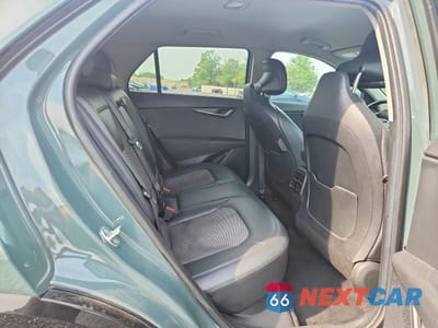 Zdjęcie 10 z 12 samochodu: 2023 KIA NIRO WIND VIN:KNDCR3L18P5050005 - miniatura