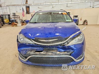 Piąte zdjęcie samochodu w środku: 2019 CHRYSLER PACIFICA TOURING L VIN:2C4RC1BG1KR628608 - miniatura