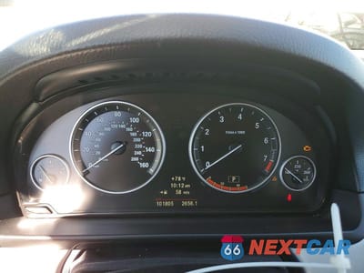 Zdjęcie 9 z 12 samochodu: 2012 BMW 550 XI VIN:WBAFU9C5XCC788019 - miniatura