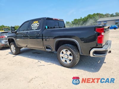 Drugie zdjęcie samochodu z przodu: 2020 CHEVROLET SILVERADO K2500 HEAVY DUTY LT VIN:1GC4YNEY2LF310450 - miniatura