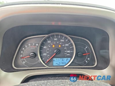 Zdjęcie 9 z 12 samochodu: 2015 TOYOTA RAV4 XLE VIN:2T3RFREV4FW403790 - miniatura