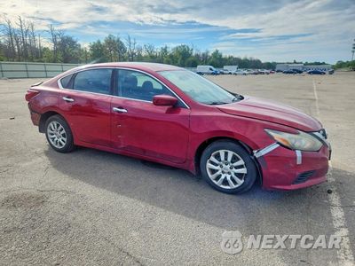 Czwarte zdjęcie samochodu z boku: 2018 NISSAN ALTIMA 2.5 S VIN:1N4AL3AP2JC156880 - miniatura