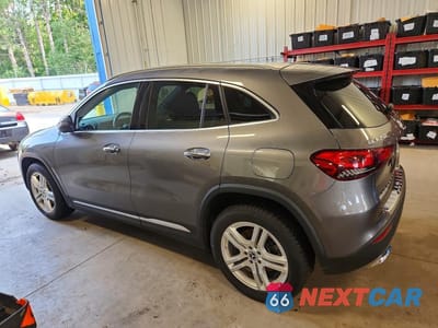 Drugie zdjęcie samochodu z przodu: 2021 MERCEDES-BENZ GLA 250 4MATIC VIN:W1N4N4HB5MJ121521 - miniatura