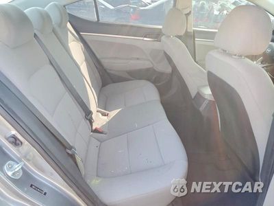 Zdjęcie 10 z 12 samochodu: 2019 HYUNDAI ELANTRA SE VIN:5NPD74LF9KH424870 - miniatura