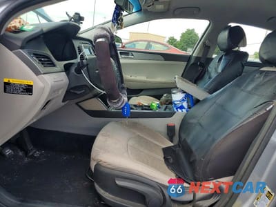 Zdjęcie 7 z 12 samochodu: 2015 HYUNDAI SONATA SE VIN:5NPE24AFXFH183462 - miniatura