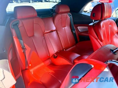 Zdjęcie 7 z 12 samochodu: 2016 BMW M6 VIN:WBS6G9C59GD932047 - miniatura