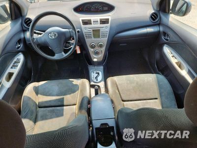 Zdjęcie 8 z 12 samochodu: 2011 TOYOTA YARIS BASE VIN:JTDBT4K32B1403263 - miniatura