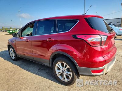 Drugie zdjęcie samochodu z przodu: 2017 FORD ESCAPE SE VIN:1FMCU0GD4HUE37008 - miniatura