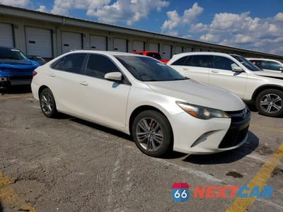 Czwarte zdjęcie samochodu z boku: 2015 TOYOTA CAMRY SE VIN:4T1BF1FK2FU898488 - miniatura