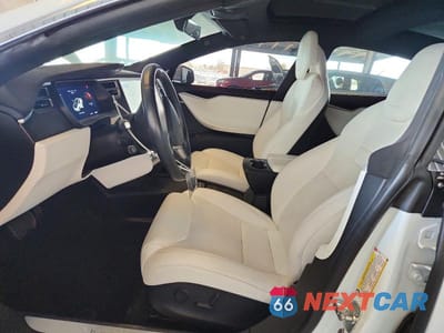 Zdjęcie 7 z 12 samochodu: 2017 TESLA MODEL S VIN:5YJSA1E27HF197168 - miniatura