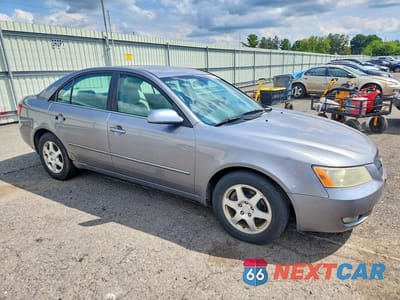 Czwarte zdjęcie samochodu z boku: 2006 HYUNDAI SONATA GLS V6 VIN:5NPEU46F16H024672 - miniatura