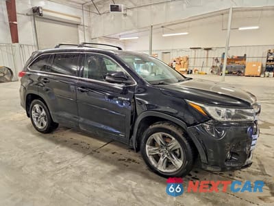Czwarte zdjęcie samochodu z boku: 2017 TOYOTA HIGHLANDER HYBRID LIMITED PLATINUM VIN:5TDDGRFH1HS036108 - miniatura