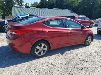 Trzecie zdjęcie samochodu z tyłu: 2013 HYUNDAI ELANTRA GLS VIN:5NPDH4AEXDH197621 - miniatura