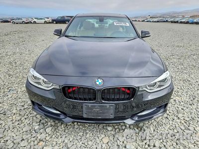 Piąte zdjęcie samochodu w środku: 2015 BMW 328 D VIN:WBA3D3C55FK158421 - miniatura