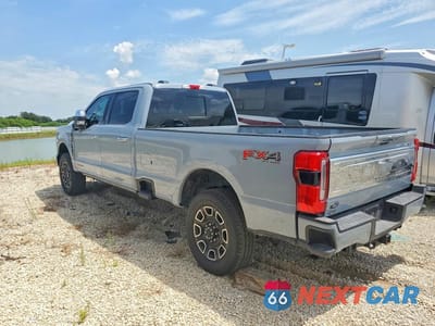 Drugie zdjęcie samochodu z przodu: 2024 FORD F350 SUPER DUTY VIN:1FT8W3BM1REF20680 - miniatura