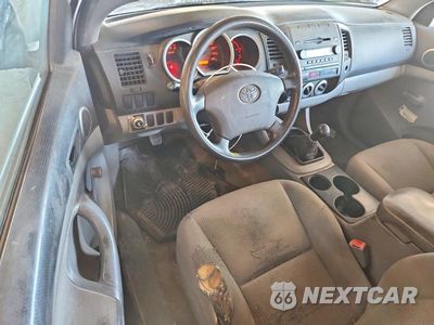 Zdjęcie 8 z 12 samochodu: 2008 TOYOTA TACOMA BASE VIN:5TETX22N18Z490103 - miniatura