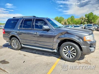 Czwarte zdjęcie samochodu z boku: 2017 FORD EXPEDITION XLT VIN:1FMJU1JT4HEA73129 - miniatura