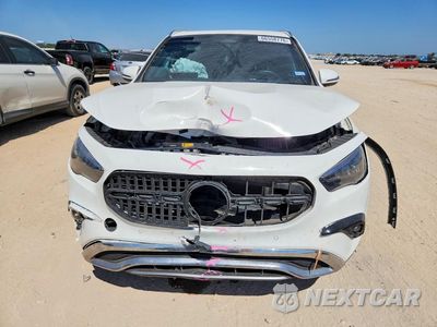 Piąte zdjęcie samochodu w środku: 2025 MERCEDES-BENZ GLA 250 VIN:W1N4N4GB3SJ638380 - miniatura