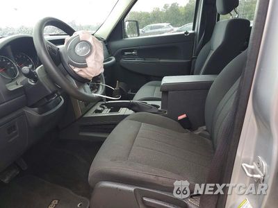 Zdjęcie 7 z 14 samochodu: 2012 JEEP LIBERTY SPORT VIN:1C4PJMAK9CW104376 - miniatura