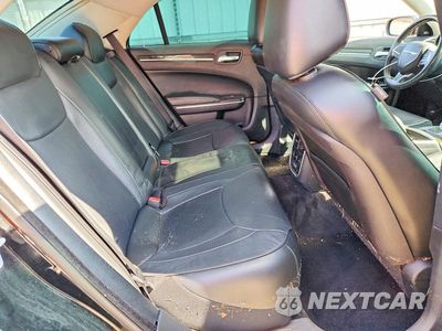 Zdjęcie 10 z 12 samochodu: 2016 CHRYSLER 300C VIN:2C3CCAEG6GH319896 - miniatura