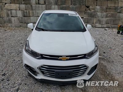 Piąte zdjęcie samochodu w środku: 2019 CHEVROLET TRAX LS VIN:3GNCJKSB1KL382458 - miniatura