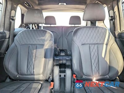 Zdjęcie 10 z 14 samochodu: 2021 BMW X7 XDRIVE40I VIN:5UXCW2C01M9F60115 - miniatura