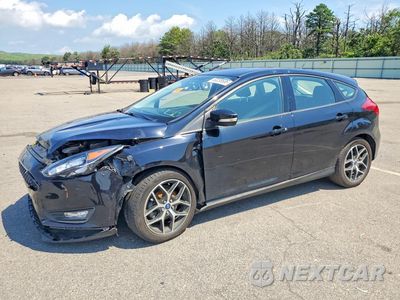 2017 FORD FOCUS SEL 1FADP3M21HL311401 - główne zdjęcie licytacji z USA - miniatura