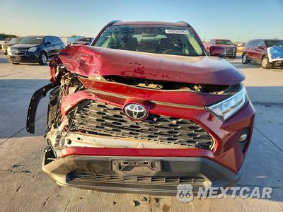 Piąte zdjęcie samochodu w środku: 2019 TOYOTA RAV4 XLE VIN:2T3W1RFV2KC016473 - miniatura