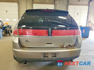 Zdjęcie 6 z 13 samochodu: 2008 LINCOLN MKX VIN:2LMDU88C28BJ15907 - miniatura