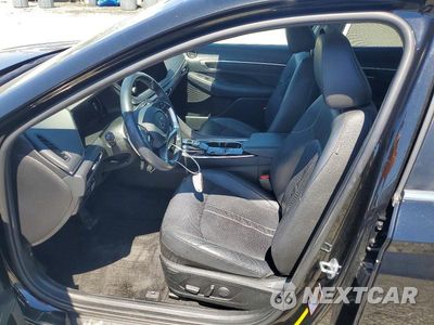 Zdjęcie 7 z 12 samochodu: 2022 HYUNDAI SONATA HYBRID LIMITED VIN:KMHL54JJ1NA050187 - miniatura