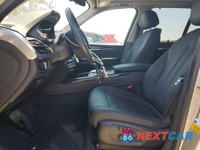 Zdjęcie 7 z 13 samochodu: 2016 BMW X5 SDRIVE35I VIN:5UXKR2C55G0R70033 - miniatura