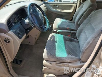 Zdjęcie 7 z 13 samochodu: 2002 HONDA ODYSSEY EX VIN:2HKRL18622H526228 - miniatura