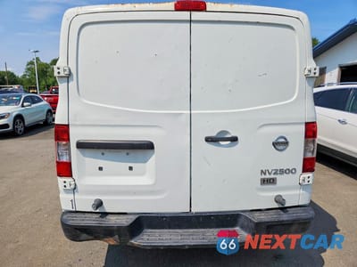 Zdjęcie 6 z 13 samochodu: 2014 NISSAN NV 2500 HD S VIN:1N6BF0KX2EN105678 - miniatura