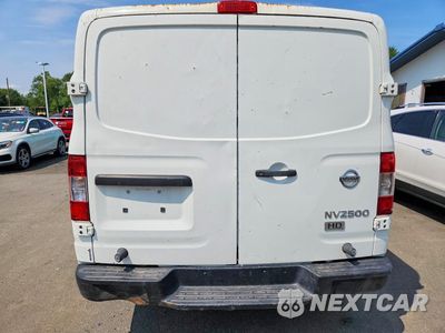 Zdjęcie 6 z 13 samochodu: 2014 NISSAN NV 2500 HD S VIN:1N6BF0KX2EN105678 - miniatura