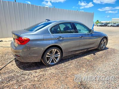 Trzecie zdjęcie samochodu z tyłu: 2017 BMW 330 I VIN:WBA8B9G35HNU53480 - miniatura