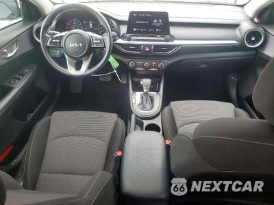 Zdjęcie 8 z 13 samochodu: 2023 KIA FORTE LXS VIN:3KPF24AD5PE622205 - miniatura