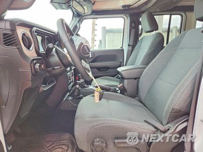 Zdjęcie 7 z 13 samochodu: 2025 JEEP WRANGLER SAHARA VIN:1C4PJXEN1SW534455 - miniatura