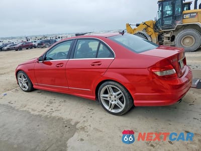 Drugie zdjęcie samochodu z przodu: 2010 MERCEDES-BENZ C 300 4MATIC VIN:WDDGF8BBXAR090044 - miniatura