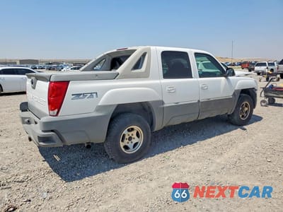 Trzecie zdjęcie samochodu z tyłu: 2002 CHEVROLET AVALANCHE K1500 VIN:3GNEK13T52G119602 - miniatura