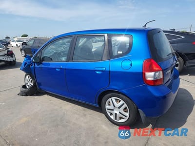 Drugie zdjęcie samochodu z przodu: 2008 HONDA FIT VIN:JHMGD38468S033675 - miniatura