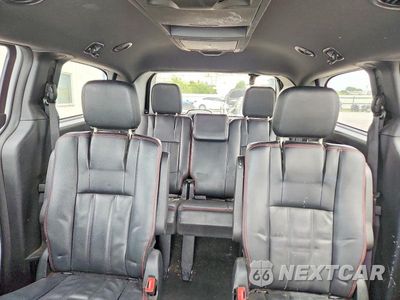 Zdjęcie 10 z 13 samochodu: 2018 DODGE GRAND CARAVAN GT VIN:2C4RDGEG4JR203085 - miniatura